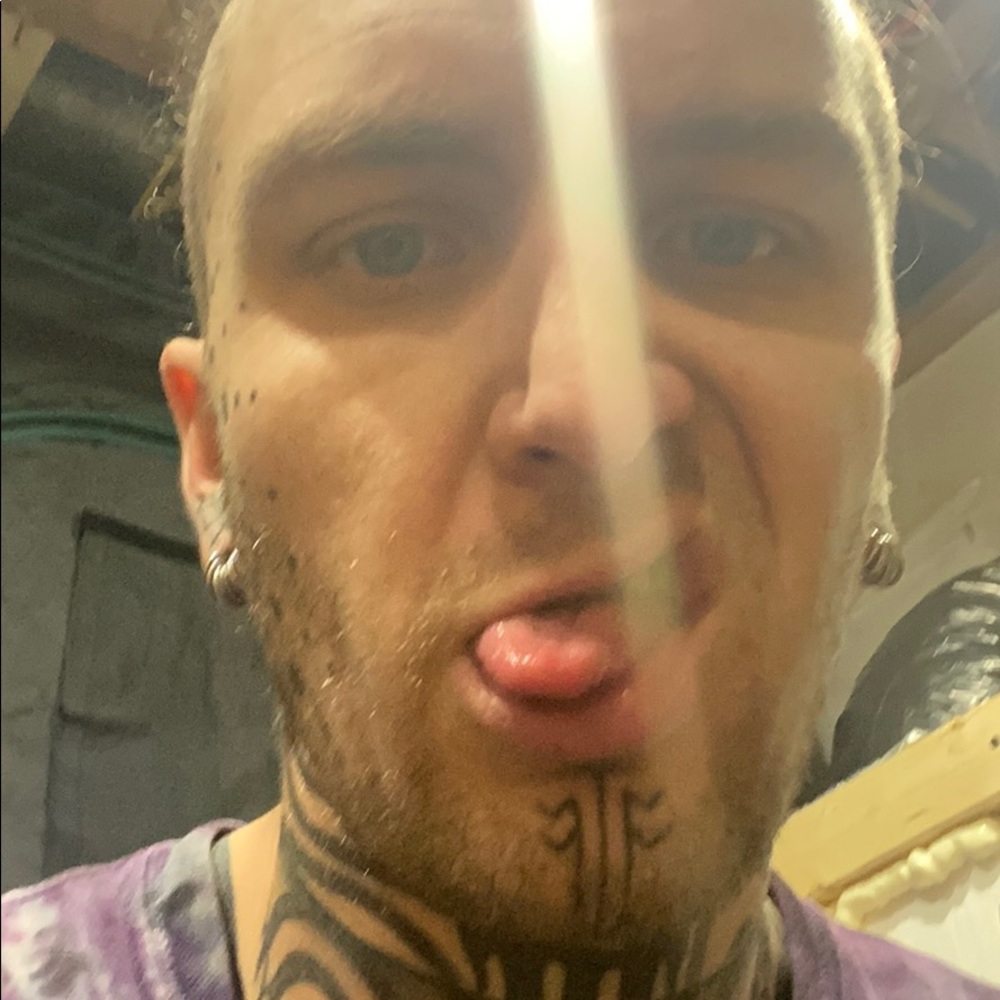 Meet your Posher, Kyle